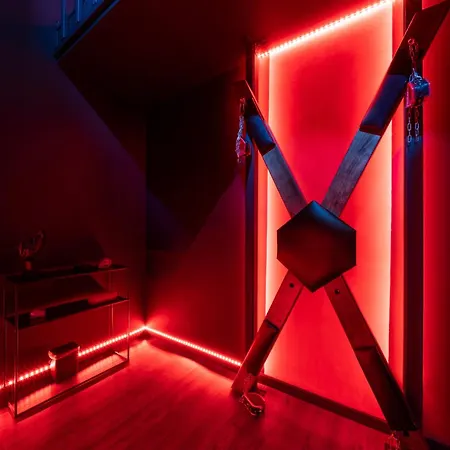 Love room - Luxuria Avignon-3